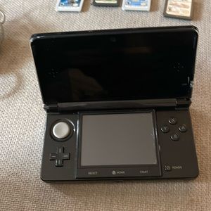 Nintendo 3ds and 3 games bundle